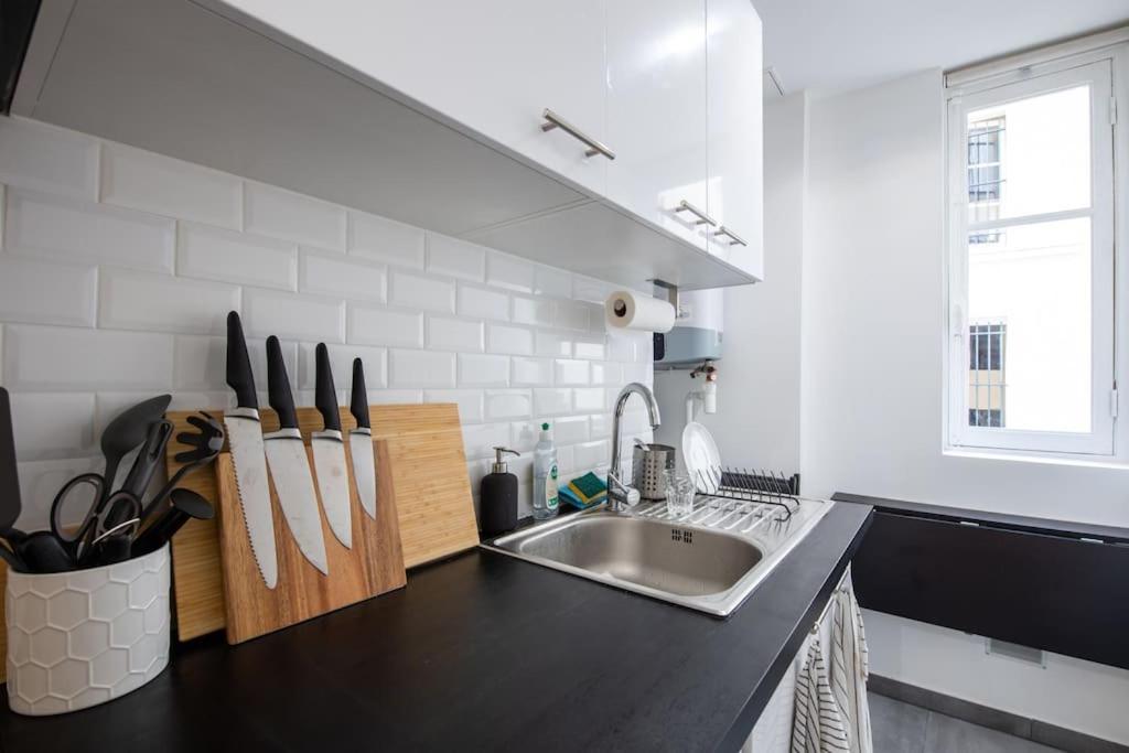 49 Rochechouart - Cozy Near Montmartre Appartement *